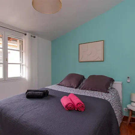 Chez Leopold Et Anais Au Cœur D * Albi