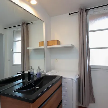 Chez Leopold Et Anais Au Cœur D Appartement *